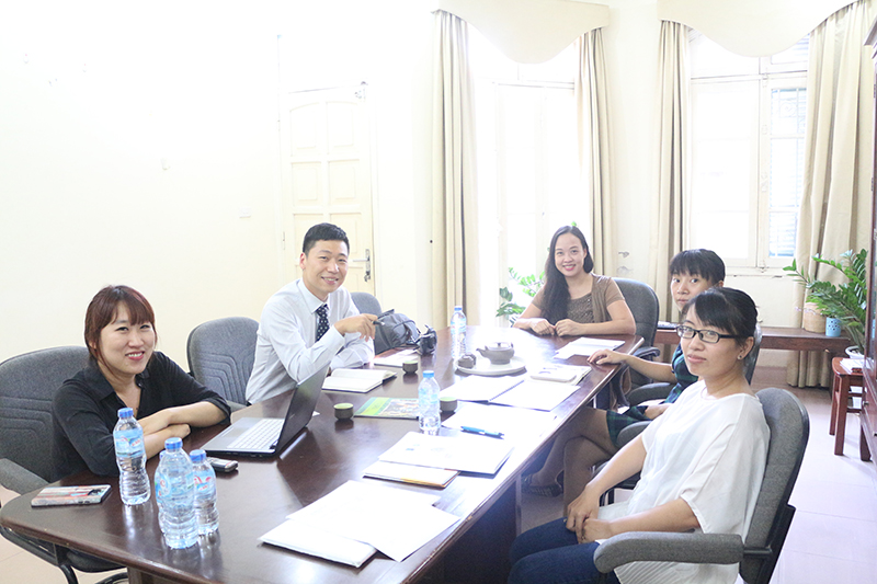 Meeting with representatives of the Asia Fair trade network company (AFN) of Korea.
