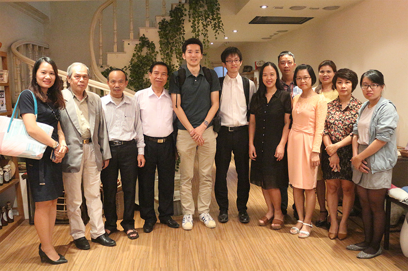 JICA Volunteer visits VIRI office