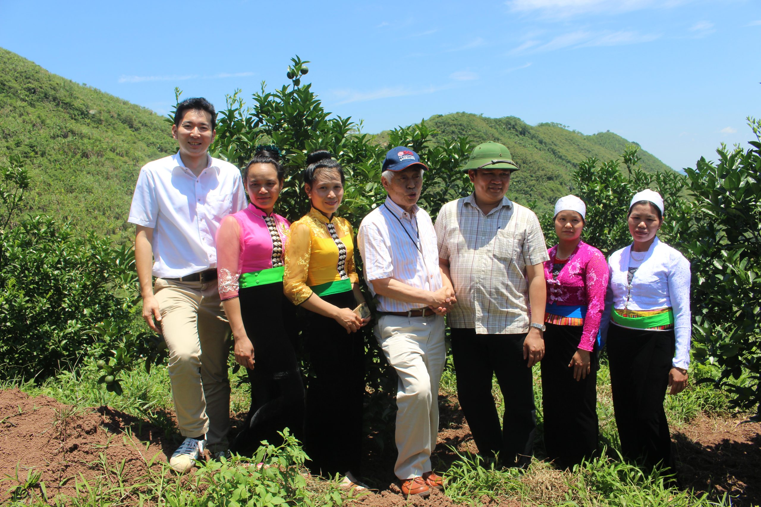 OVOP One Village One Product International Committee President visited Hoa Binh Province