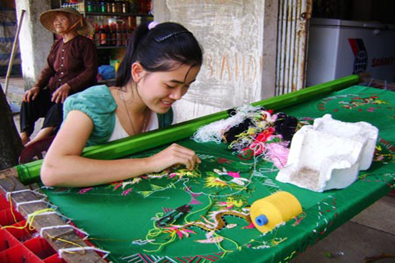 Van Lam village, “the kingdom of embroidery with lace”