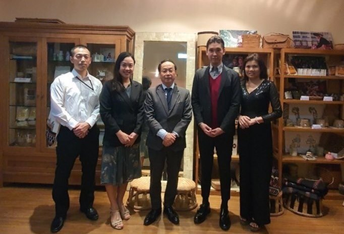 Chief Representative of JICA Vietnam Office visit VIRI’s office.